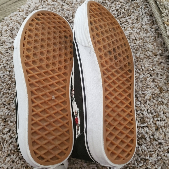 Womens Rose Vans Size 5 - Picture 5 of 5